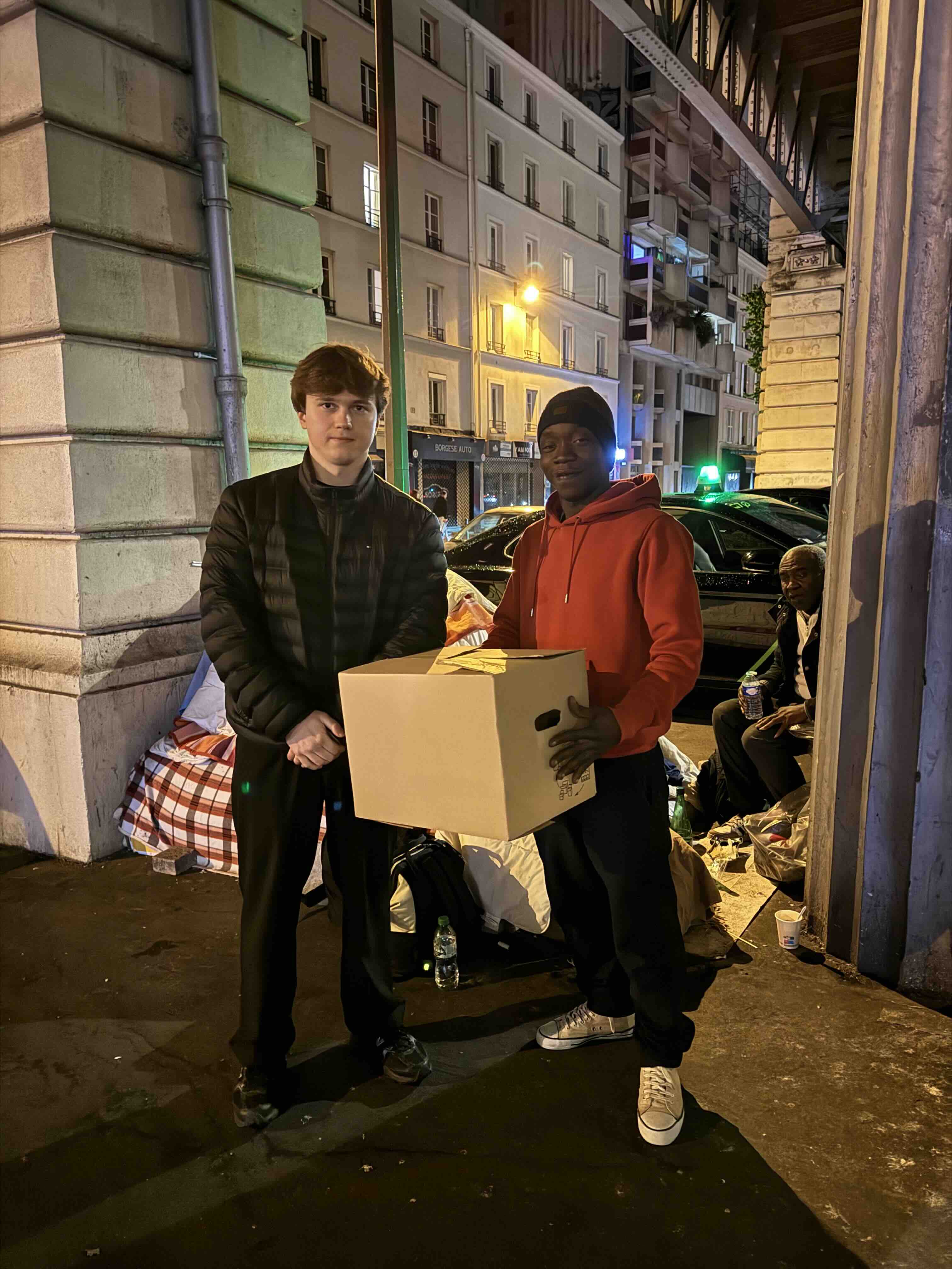 Food distribution event in Paris